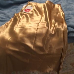 Hot Kiss gold skirt, mid length